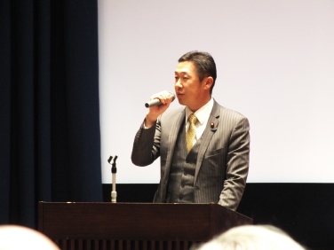 Mr. Hitoshi Kikawada, Parliamentary Secretary, Ministry of Foreign Affairs (Japan)